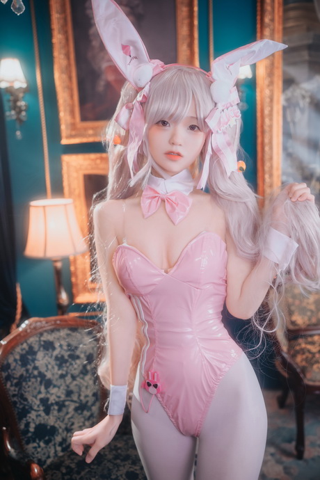 364.DJAWA Photo - Alice - Alice Wonderland Bunny [82P-1.18GB